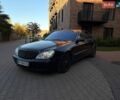 Синий Мерседес С Класс, объемом двигателя 4 л и пробегом 444 тыс. км за 5890 $, фото 1 на Automoto.ua