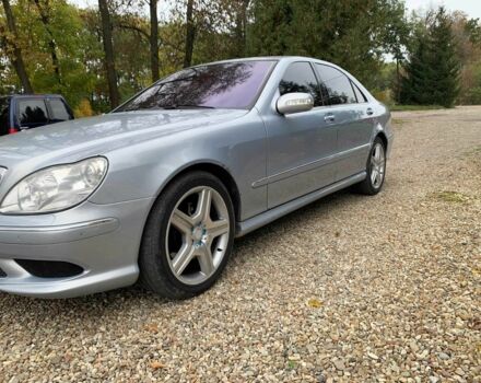 Синий Мерседес С Класс, объемом двигателя 5 л и пробегом 400 тыс. км за 5300 $, фото 4 на Automoto.ua