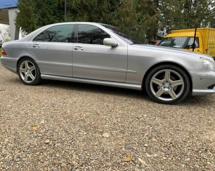 Синий Мерседес С Класс, объемом двигателя 5 л и пробегом 400 тыс. км за 5300 $, фото 5 на Automoto.ua