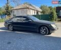 Синій Мерседес С Клас, об'ємом двигуна 3.7 л та пробігом 312 тис. км за 5000 $, фото 1 на Automoto.ua