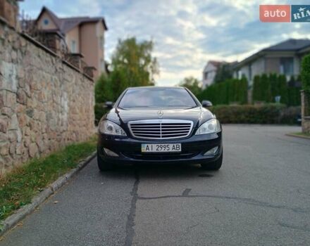 Синий Мерседес С Класс, объемом двигателя 5.5 л и пробегом 350 тыс. км за 11300 $, фото 46 на Automoto.ua