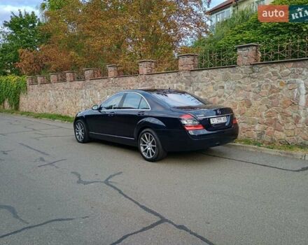 Синий Мерседес С Класс, объемом двигателя 5.5 л и пробегом 350 тыс. км за 11300 $, фото 60 на Automoto.ua