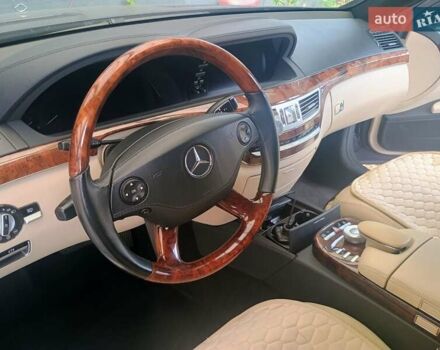 Синий Мерседес С Класс, объемом двигателя 5.5 л и пробегом 350 тыс. км за 11300 $, фото 37 на Automoto.ua