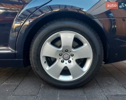 Синий Мерседес С Класс, объемом двигателя 5.5 л и пробегом 350 тыс. км за 11300 $, фото 89 на Automoto.ua