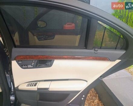 Синий Мерседес С Класс, объемом двигателя 5.5 л и пробегом 350 тыс. км за 11300 $, фото 23 на Automoto.ua