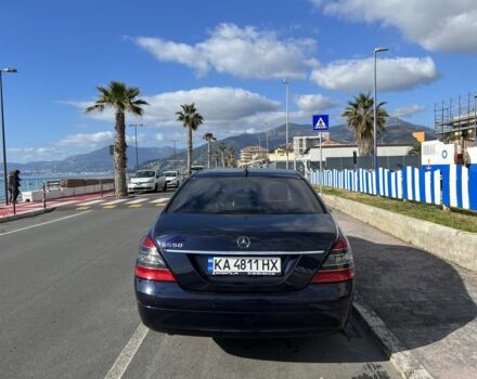 Синій Мерседес С Клас, об'ємом двигуна 5.5 л та пробігом 260 тис. км за 10000 $, фото 12 на Automoto.ua