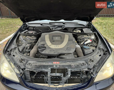 Синий Мерседес С Класс, объемом двигателя 5.46 л и пробегом 190 тыс. км за 9850 $, фото 43 на Automoto.ua