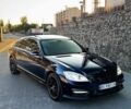 Синий Мерседес С Класс, объемом двигателя 5.46 л и пробегом 265 тыс. км за 12500 $, фото 1 на Automoto.ua
