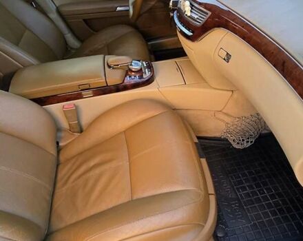 Синий Мерседес С Класс, объемом двигателя 5.46 л и пробегом 288 тыс. км за 8599 $, фото 31 на Automoto.ua