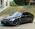 Синій Мерседес С Клас, об'ємом двигуна 5.5 л та пробігом 350 тис. км за 11500 $, фото 1 на Automoto.ua