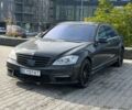 Синій Мерседес С Клас, об'ємом двигуна 5.5 л та пробігом 243 тис. км за 13900 $, фото 4 на Automoto.ua