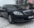 Синій Мерседес С Клас, об'ємом двигуна 3 л та пробігом 298 тис. км за 14800 $, фото 1 на Automoto.ua