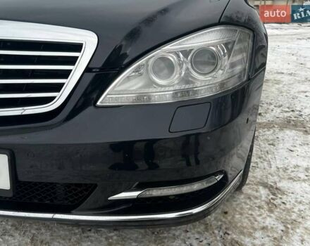 Синий Мерседес С Класс, объемом двигателя 2.99 л и пробегом 290 тыс. км за 17000 $, фото 19 на Automoto.ua