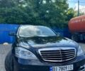 Синий Мерседес С Класс, объемом двигателя 3 л и пробегом 292 тыс. км за 14826 $, фото 1 на Automoto.ua