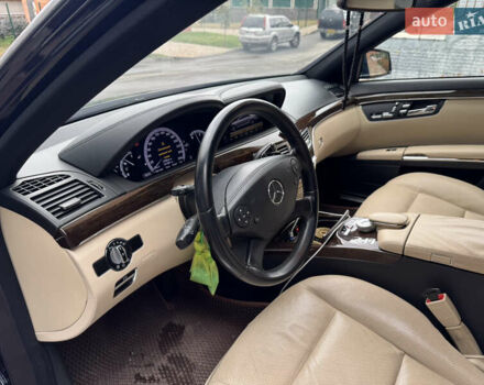 Синий Мерседес С Класс, объемом двигателя 2.14 л и пробегом 151 тыс. км за 22000 $, фото 13 на Automoto.ua