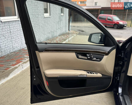 Синий Мерседес С Класс, объемом двигателя 2.14 л и пробегом 151 тыс. км за 22000 $, фото 10 на Automoto.ua