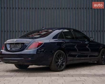 Синий Мерседес С Класс, объемом двигателя 2.99 л и пробегом 117 тыс. км за 44800 $, фото 1 на Automoto.ua