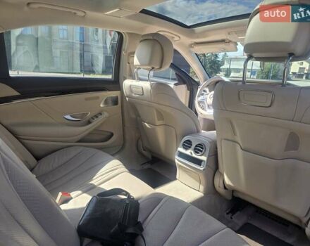 Синий Мерседес С Класс, объемом двигателя 3 л и пробегом 180 тыс. км за 50000 $, фото 1 на Automoto.ua