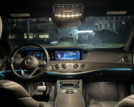 Синий Мерседес С Класс, объемом двигателя 2.99 л и пробегом 80 тыс. км за 55000 $, фото 2 на Automoto.ua