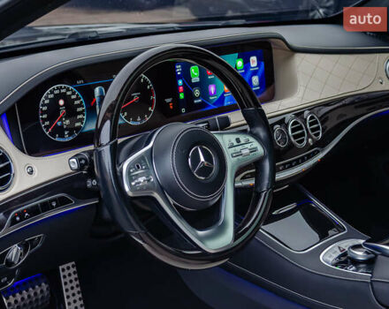 Синий Мерседес С Класс, объемом двигателя 3.98 л и пробегом 120 тыс. км за 47777 $, фото 20 на Automoto.ua