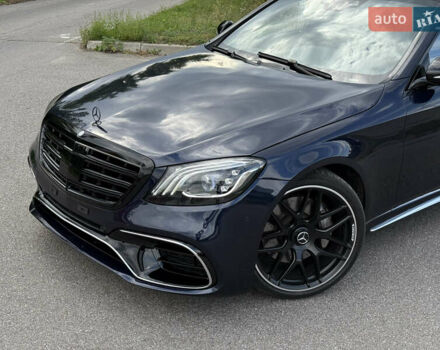 Синий Мерседес С Класс, объемом двигателя 3.99 л и пробегом 89 тыс. км за 61500 $, фото 8 на Automoto.ua