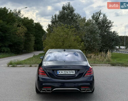 Синий Мерседес С Класс, объемом двигателя 3.99 л и пробегом 89 тыс. км за 61500 $, фото 3 на Automoto.ua