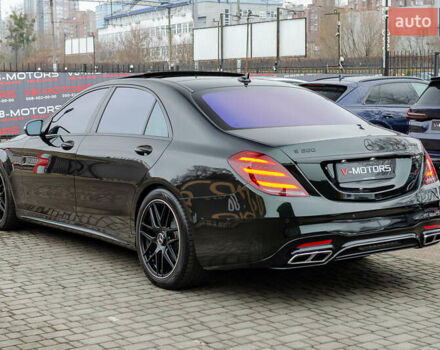 Синий Мерседес С Класс, объемом двигателя 3.98 л и пробегом 120 тыс. км за 47777 $, фото 8 на Automoto.ua