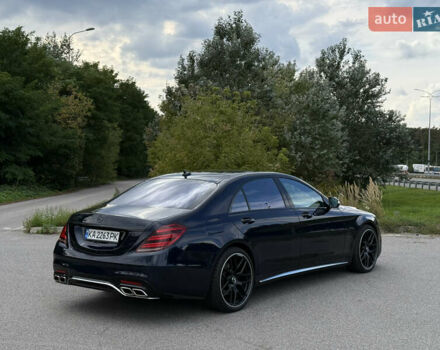 Синий Мерседес С Класс, объемом двигателя 3.99 л и пробегом 89 тыс. км за 61500 $, фото 4 на Automoto.ua