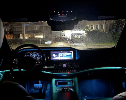 Синий Мерседес С Класс, объемом двигателя 2.99 л и пробегом 80 тыс. км за 55000 $, фото 1 на Automoto.ua