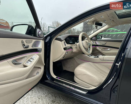 Синий Мерседес С Класс, объемом двигателя 3 л и пробегом 84 тыс. км за 53000 $, фото 5 на Automoto.ua