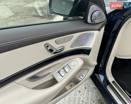 Синий Мерседес С Класс, объемом двигателя 3 л и пробегом 84 тыс. км за 53000 $, фото 6 на Automoto.ua