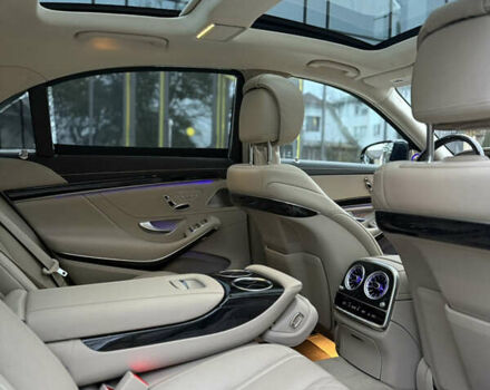 Синий Мерседес С Класс, объемом двигателя 3.98 л и пробегом 43 тыс. км за 63000 $, фото 30 на Automoto.ua