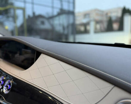 Синий Мерседес С Класс, объемом двигателя 3.98 л и пробегом 43 тыс. км за 63000 $, фото 32 на Automoto.ua