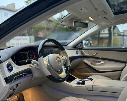 Синий Мерседес С Класс, объемом двигателя 3.98 л и пробегом 43 тыс. км за 63000 $, фото 25 на Automoto.ua