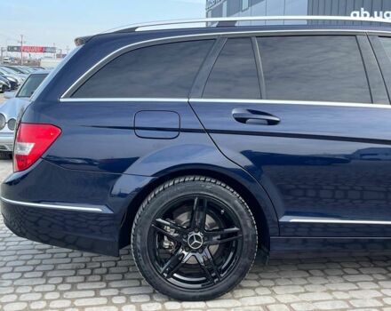 Синій Мерседес С Клас, об'ємом двигуна 2.2 л та пробігом 173 тис. км за 12390 $, фото 11 на Automoto.ua