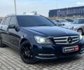 Синій Мерседес С Клас, об'ємом двигуна 2.2 л та пробігом 173 тис. км за 12390 $, фото 2 на Automoto.ua