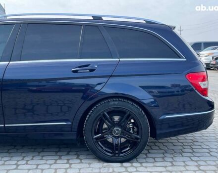 Синій Мерседес С Клас, об'ємом двигуна 2.2 л та пробігом 173 тис. км за 12390 $, фото 8 на Automoto.ua