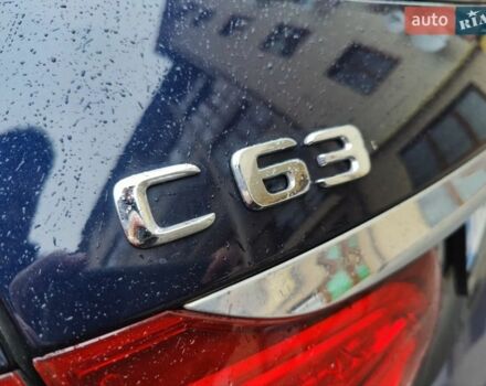 Синій Мерседес С Клас, об'ємом двигуна 2.14 л та пробігом 277 тис. км за 16200 $, фото 3 на Automoto.ua