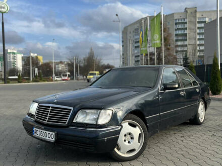 Синий Мерседес С Класс, объемом двигателя 4.97 л и пробегом 300 тыс. км за 8777 $, фото 1 на Automoto.ua