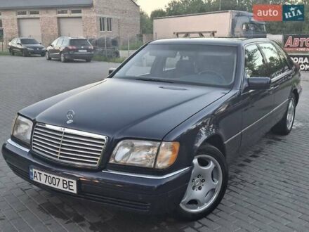 Синій Мерседес С Клас, об'ємом двигуна 3.2 л та пробігом 187 тис. км за 12700 $, фото 1 на Automoto.ua