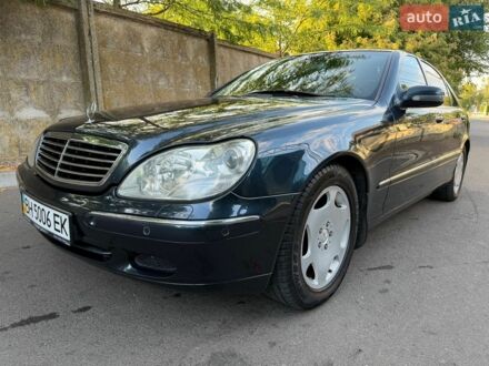 Синій Мерседес С Клас, об'ємом двигуна 6 л та пробігом 330 тис. км за 6500 $, фото 1 на Automoto.ua