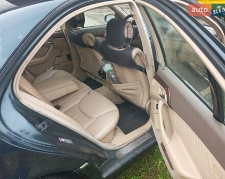 Синій Мерседес С Клас, об'ємом двигуна 3.2 л та пробігом 400 тис. км за 3500 $, фото 1 на Automoto.ua