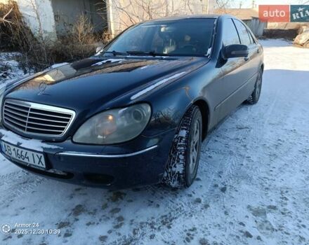 Синий Мерседес С Класс, объемом двигателя 3.22 л и пробегом 260 тыс. км за 4100 $, фото 1 на Automoto.ua