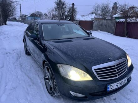 Синій Мерседес С Клас, об'ємом двигуна 3.5 л та пробігом 360 тис. км за 6700 $, фото 1 на Automoto.ua