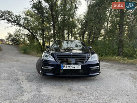 Мерседес С Класс 2007 в Кременчуге на Automoto.ua Синий Мерседес С Класс, объемом двигателя 5.5 л и пробегом 255 тыс. км за 15000 $, фото 1 на Automoto.ua