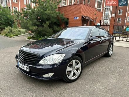 Синій Мерседес С Клас, об'ємом двигуна 3 л та пробігом 390 тис. км за 11500 $, фото 1 на Automoto.ua