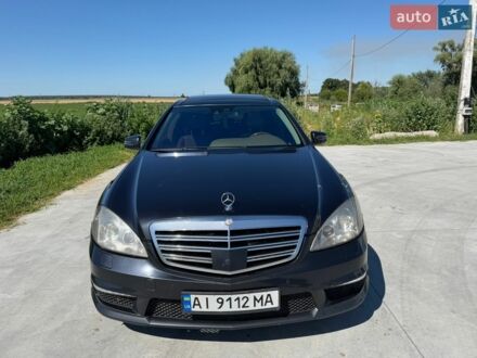 Синій Мерседес С Клас, об'ємом двигуна 5.46 л та пробігом 322 тис. км за 11600 $, фото 1 на Automoto.ua