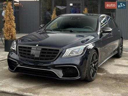 Синий Мерседес С Класс, объемом двигателя 3.98 л и пробегом 92 тыс. км за 58500 $, фото 1 на Automoto.ua