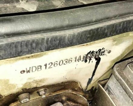 Зеленый Мерседес С Класс, объемом двигателя 5 л и пробегом 400 тыс. км за 2900 $, фото 9 на Automoto.ua