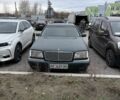 Зелений Мерседес С Клас, об'ємом двигуна 3.2 л та пробігом 257 тис. км за 8000 $, фото 1 на Automoto.ua